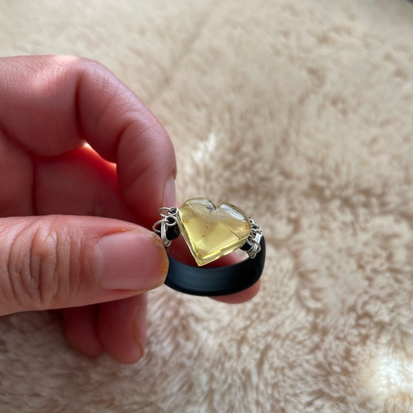 Ámbar ring - Picture 9 of 13